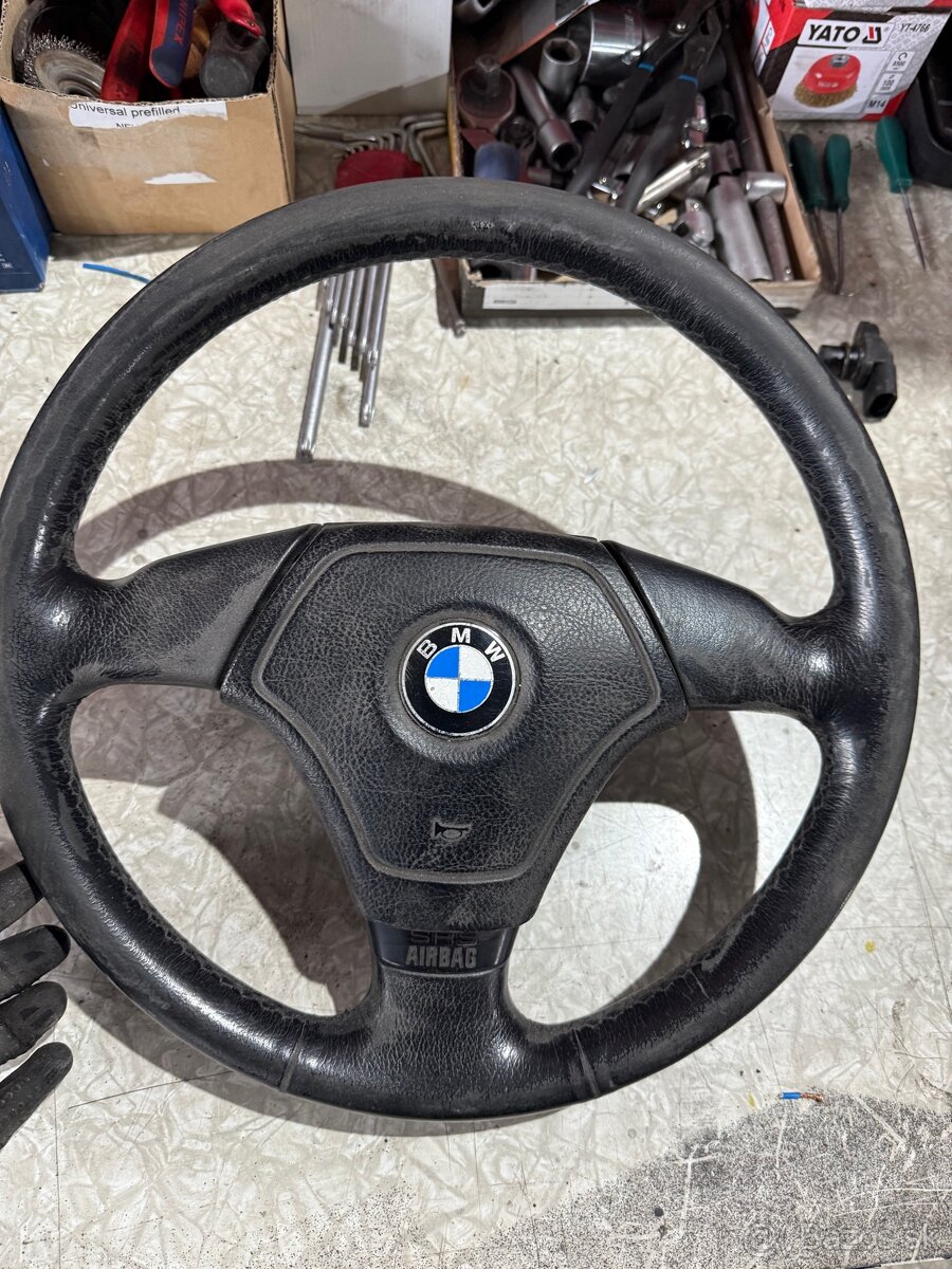 Volant e46/36