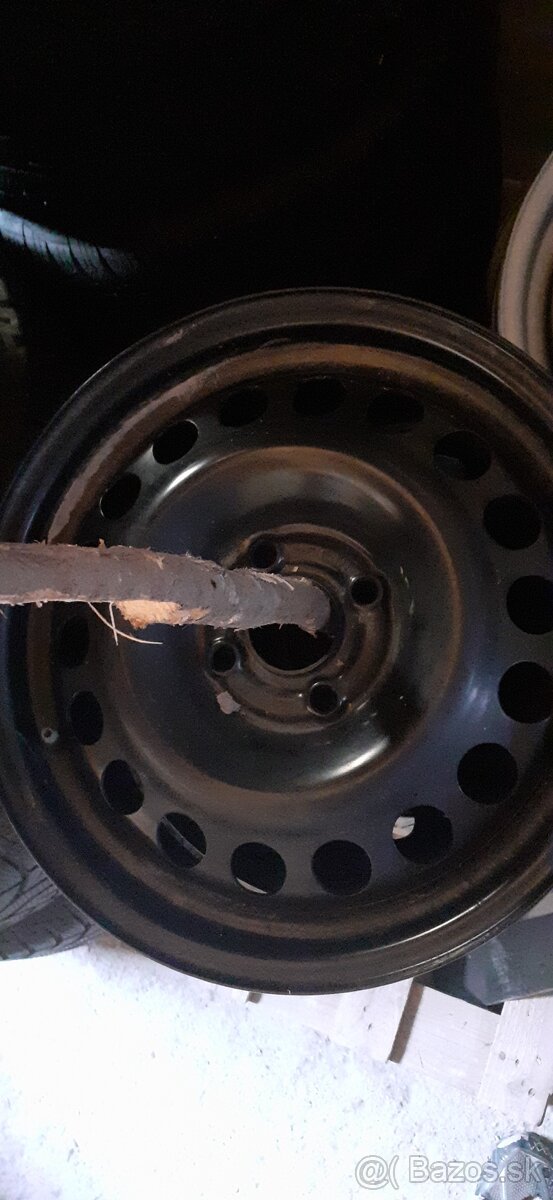 Predám oceľové disky na OPEL, 4x100. Mám 15" nové, 14" nov