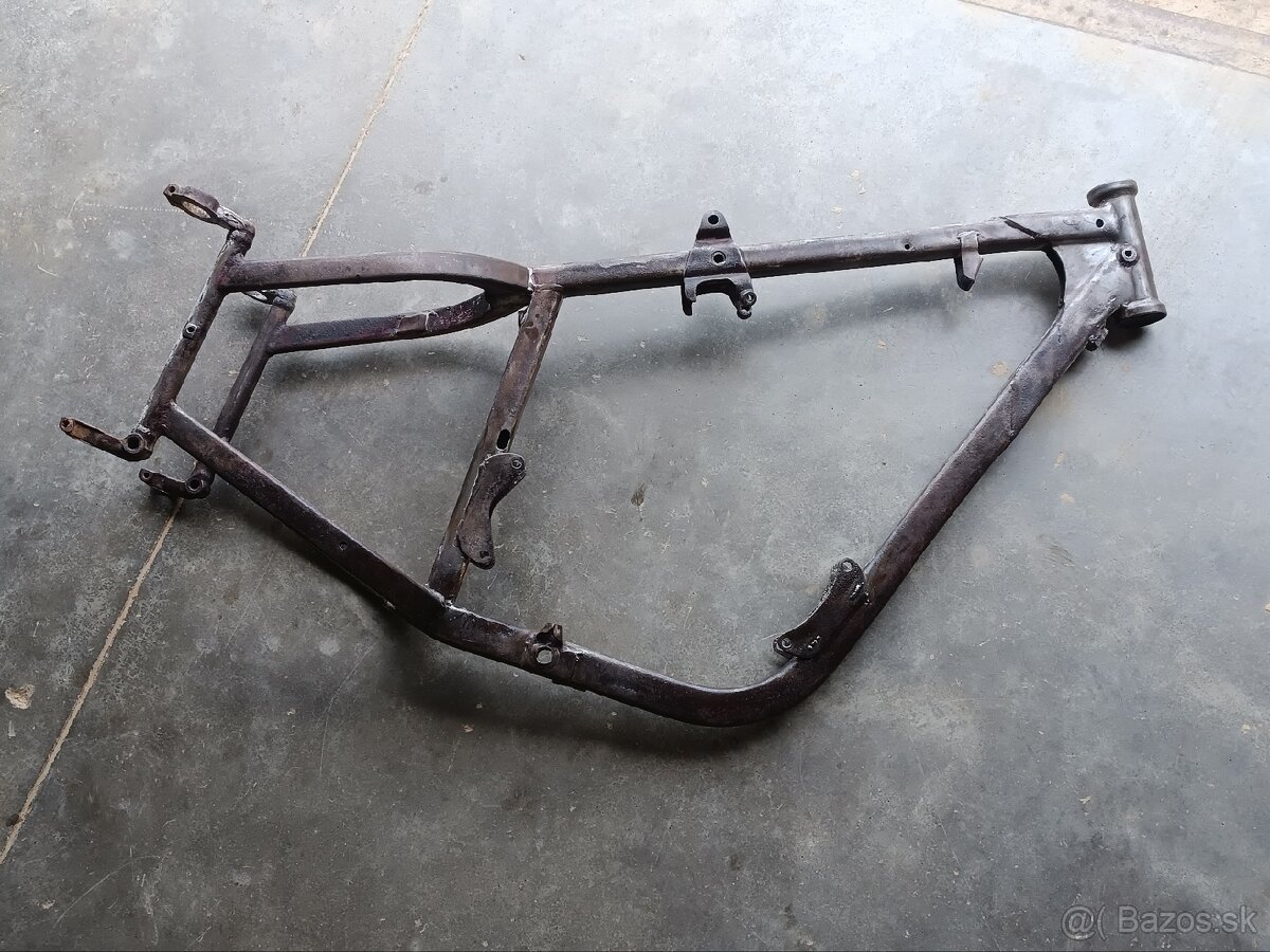 Rám na Jawa 250/ 350 perák