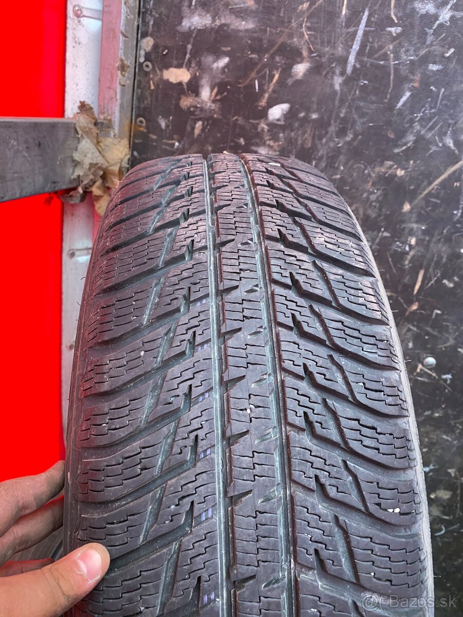 225/65/17