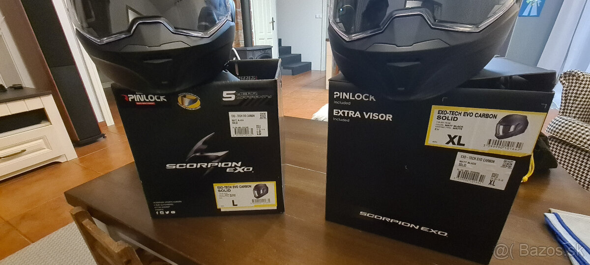Nová prilba SCORPION EXO TECH CARBON ČIERNA veľkosť L