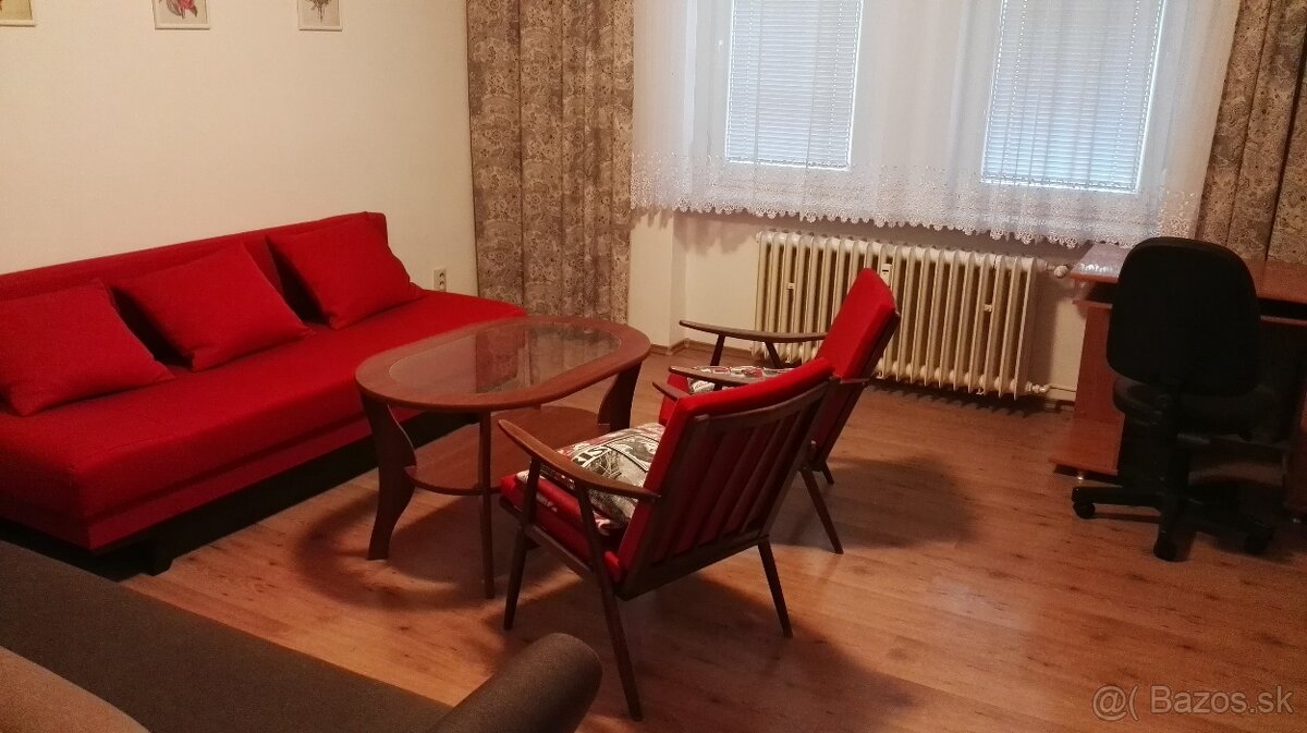 slušný 2 i.byt so zariadením