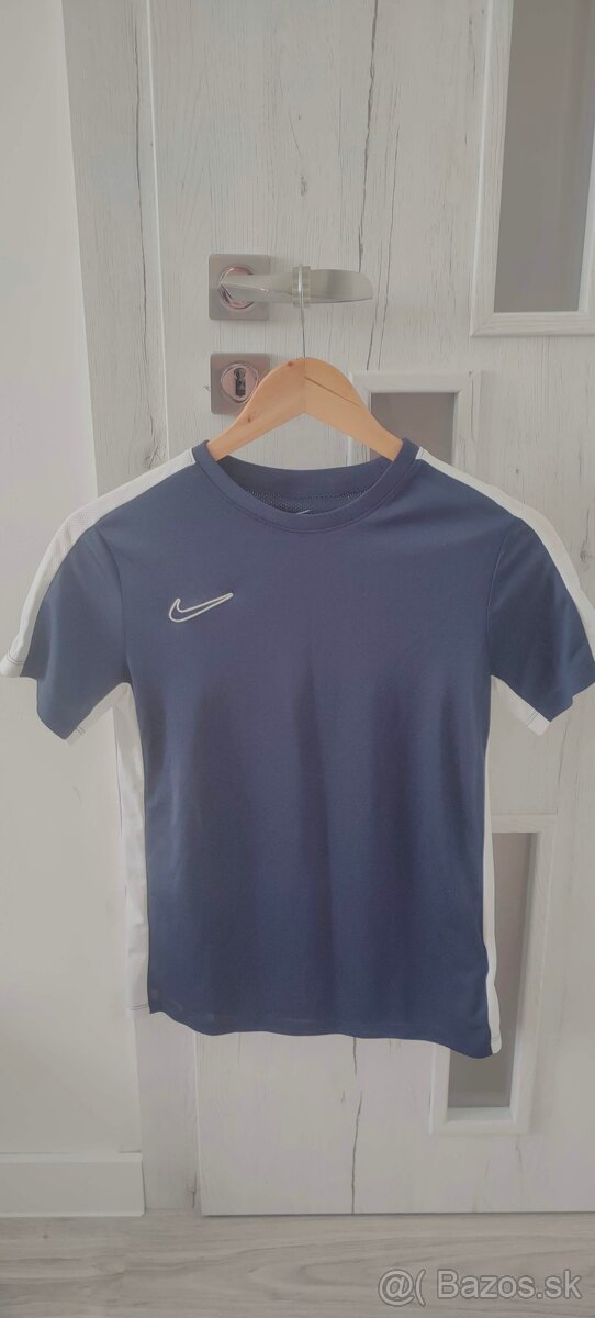 Nike dri-fit tričko