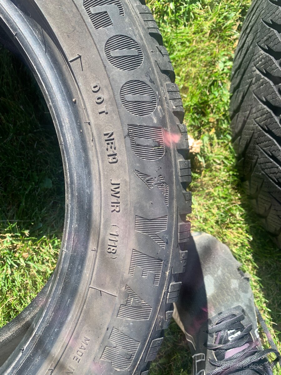 Zimne pneu 195/55/16