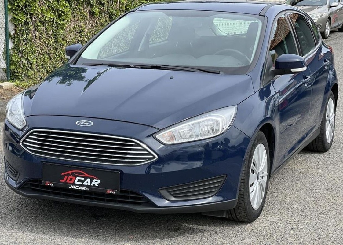 Ford Focus 1.6i KLIMATIZACE 1. MAJITEL ČR benzín manuál