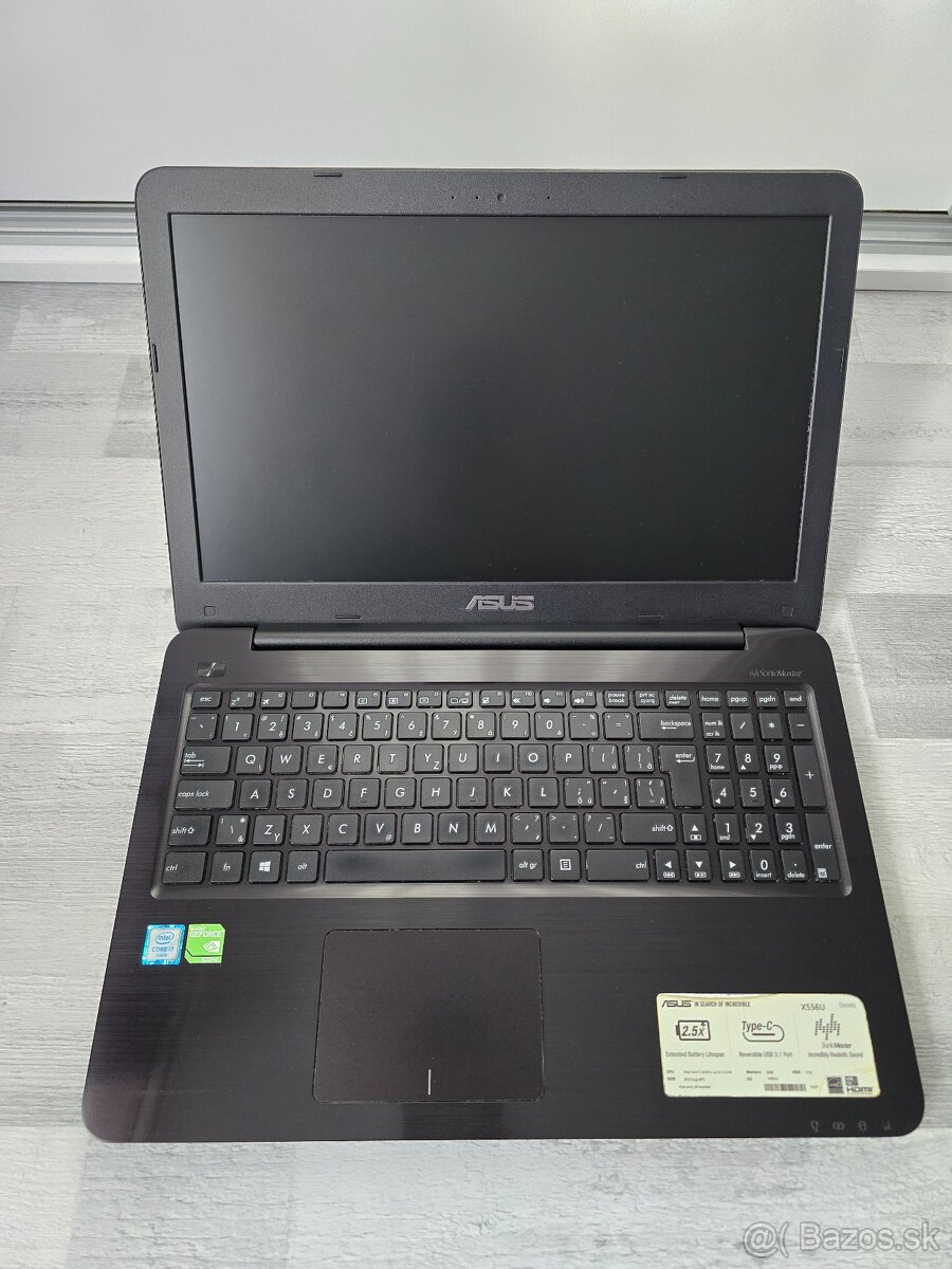 Asus X556UV-XO066T