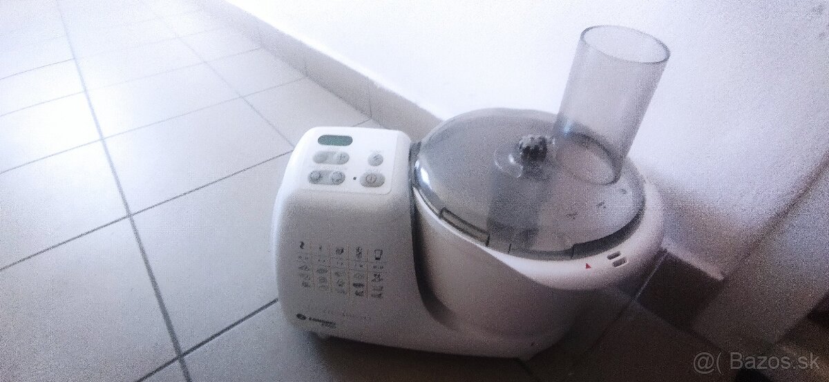 Predám robot len miesicč Zelmer profi fenomen málo používan