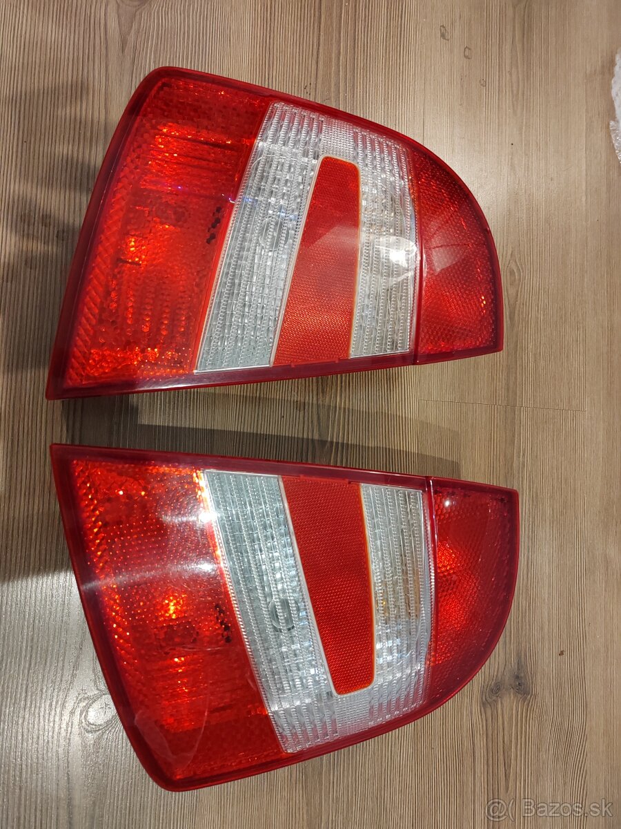 Škoda fabia 1 zadné svetlá