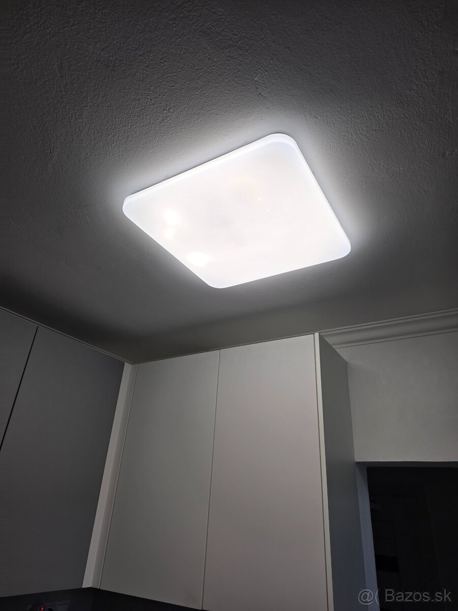 Stropné led svietidlo