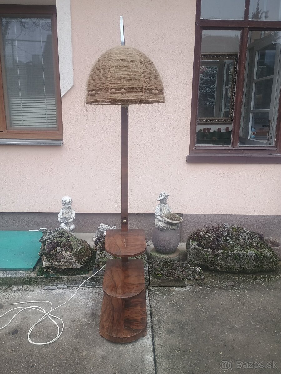 Starožitná lampa