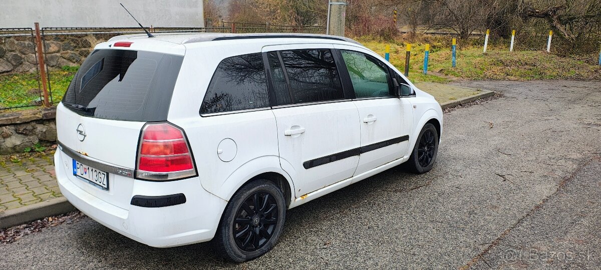 Opel Zafira B 2007