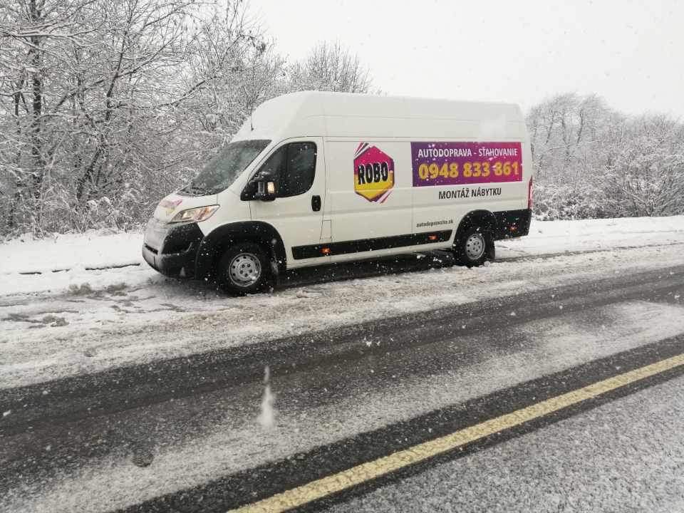 autodoprava - stahovanie