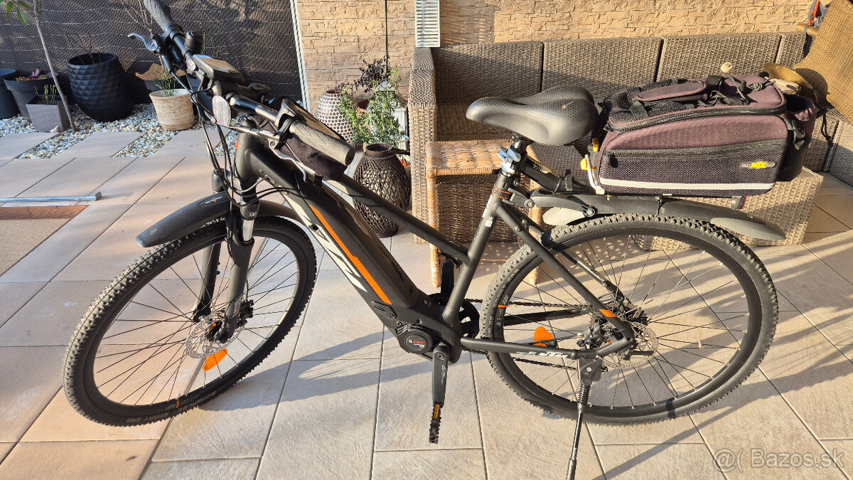 KTM MACINA CROSS 520 2020