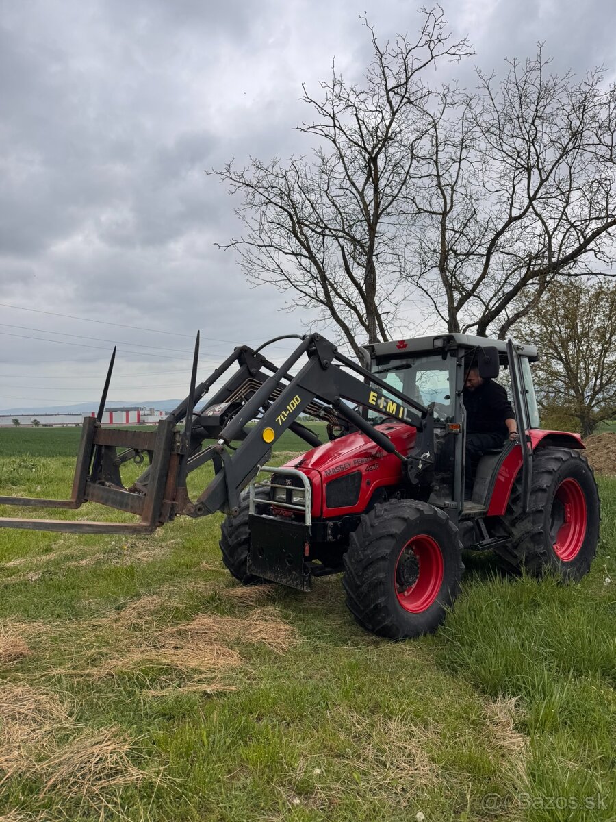 Traktor Massey Ferguson MF 4235-4LP