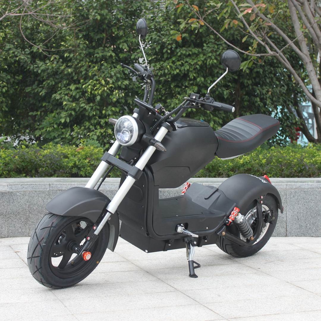 Kolobežka pre dvoch,Elektricka dojazd 70km..Nove..2024