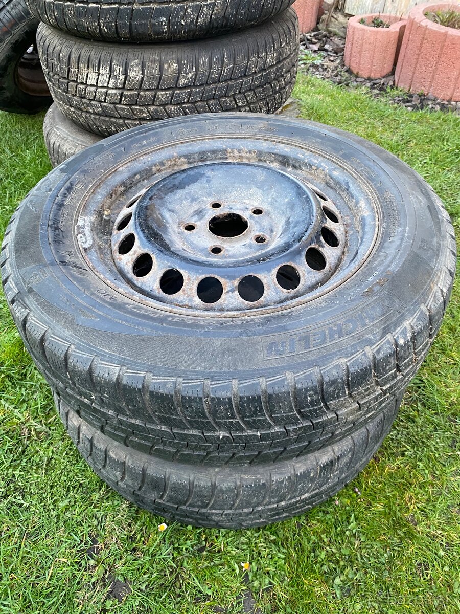 Kolesa 195/65 R15