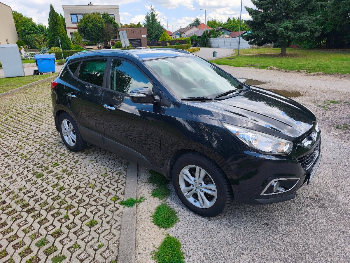 Hyundai ix35 4WD 2.0 benzin 4x4 M5