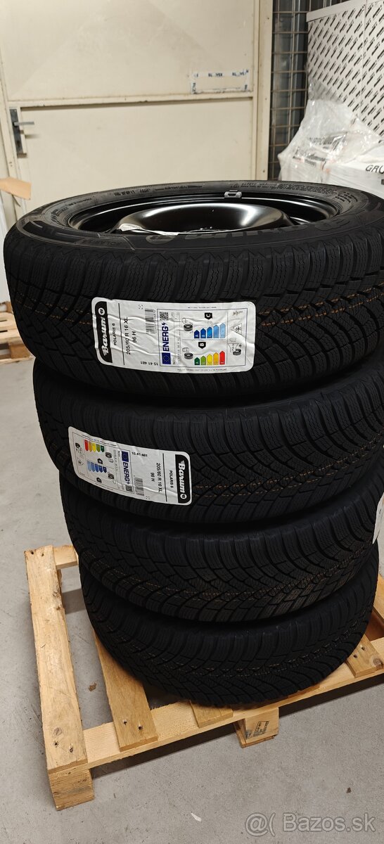 Zimné pneumatiky 205/60 R16 XL 96H s diskami
