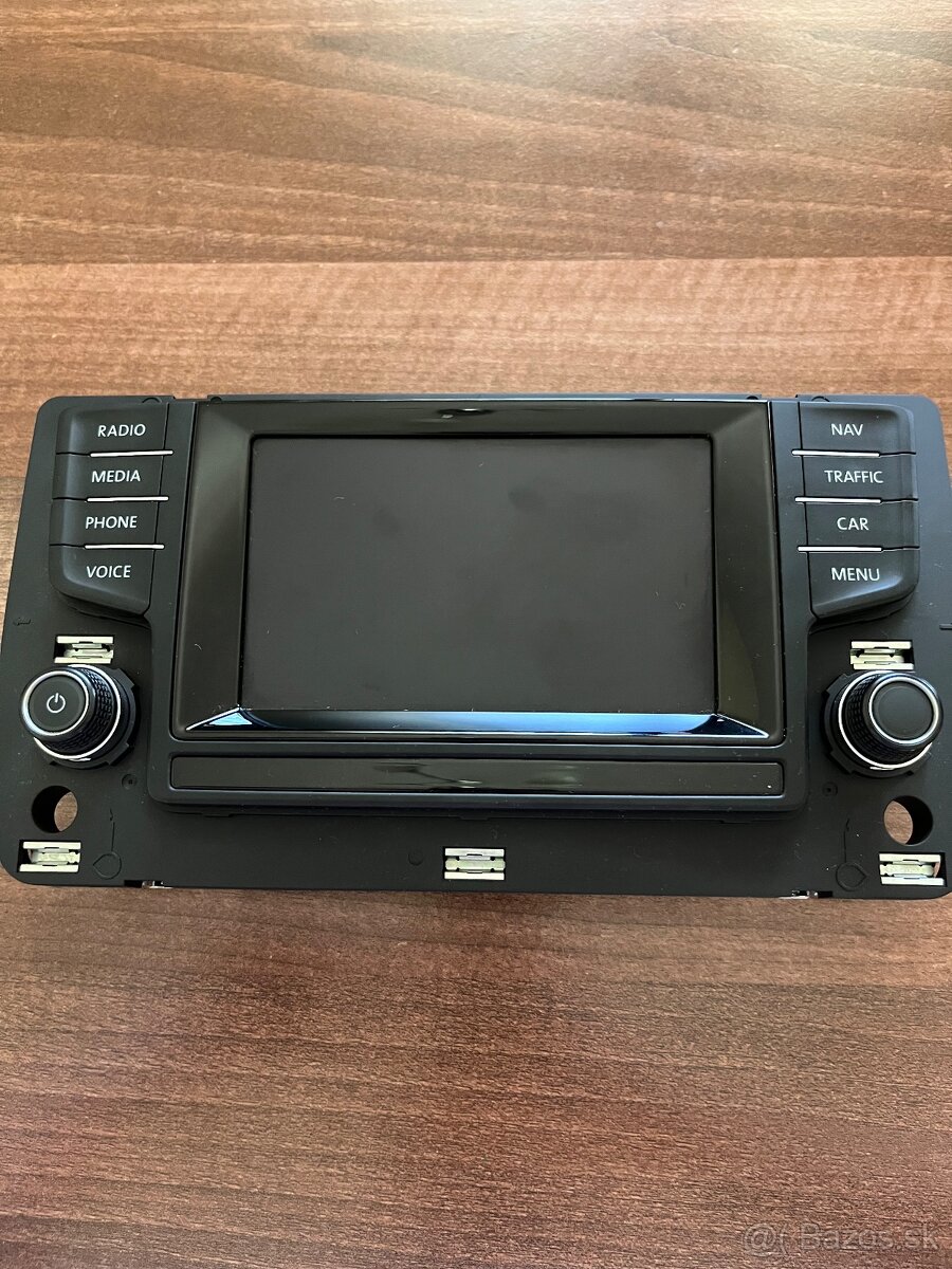 Autorádio VW Golf 7 – kompletná OEM sada