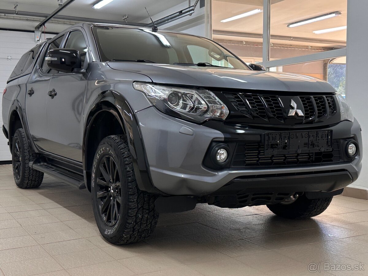 Mitsubishi L200 2.4DI-D Black Edition