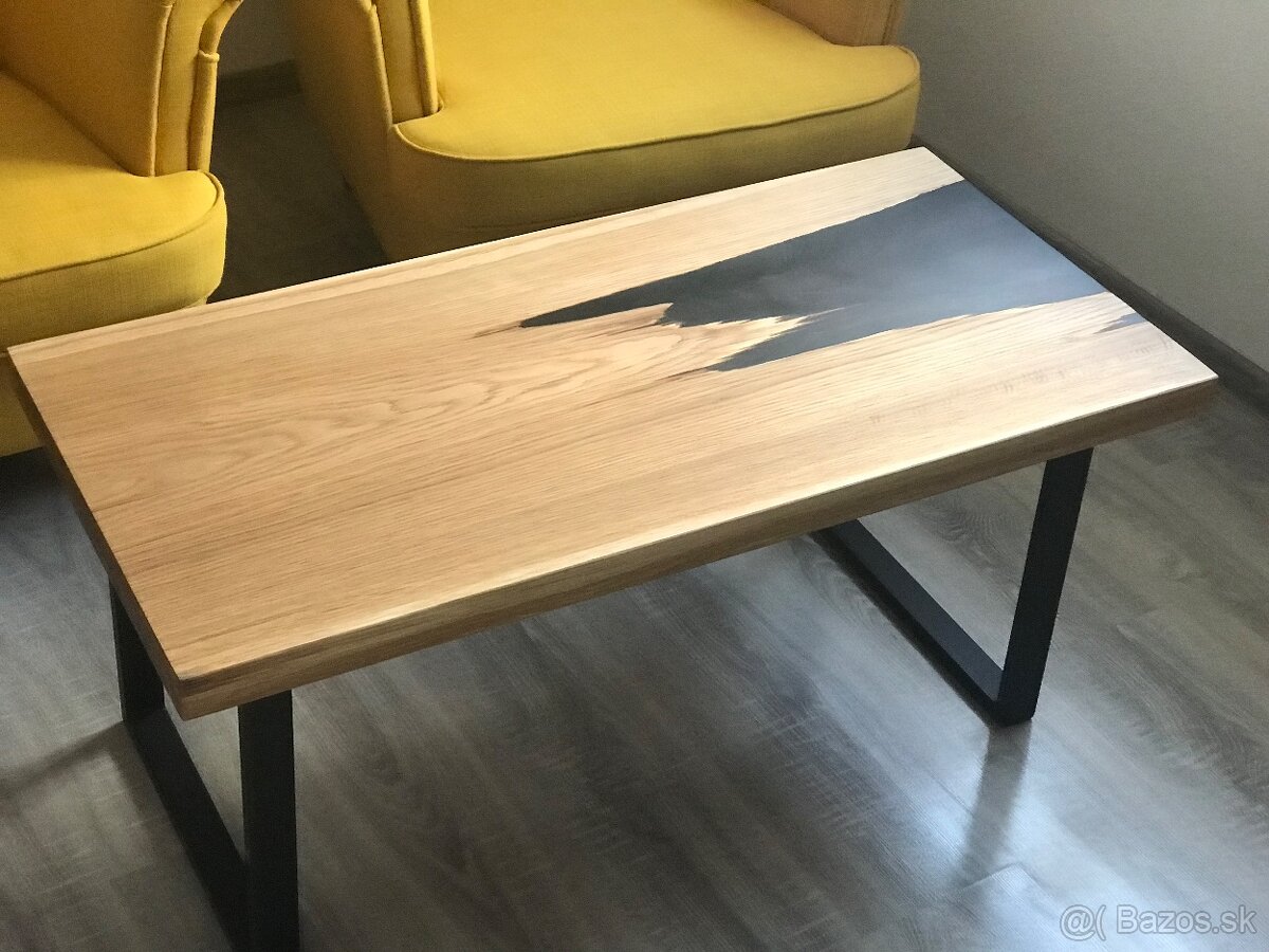 Epoxidovy konferencny stol