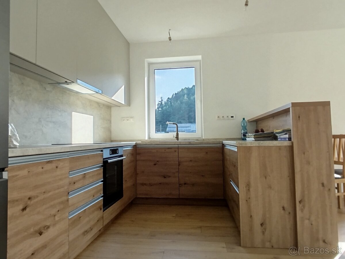 Dom na predaj Košťany nad Turcom