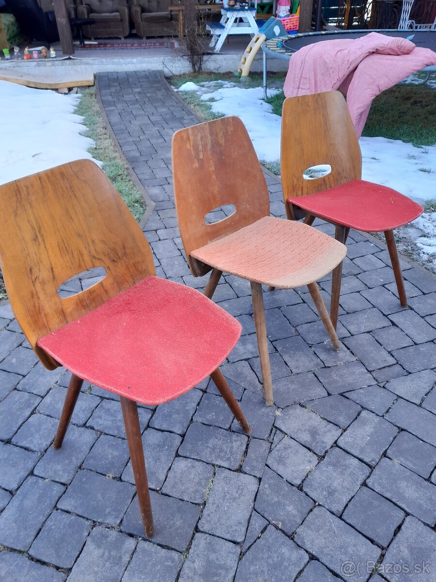 Predám rôzne stoličky