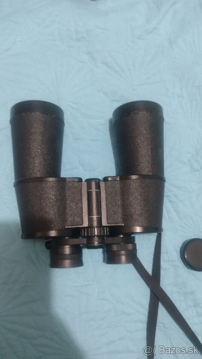 Ruský ďalekohľad Tento 10x50