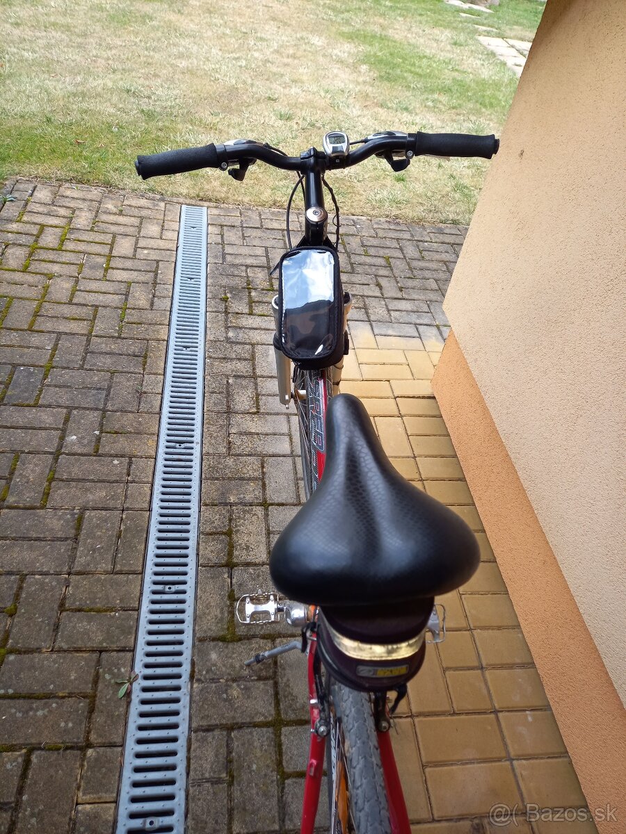 Dámsky trekový bicykel značky Asper