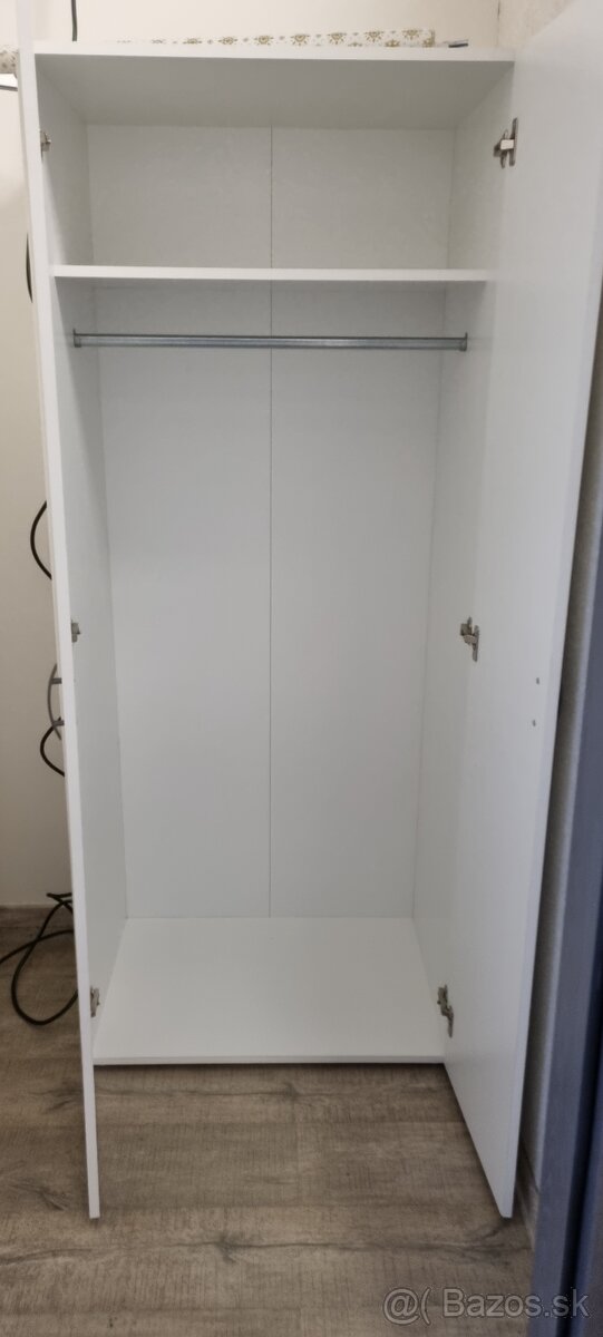 Šatníkove skrine 3ks