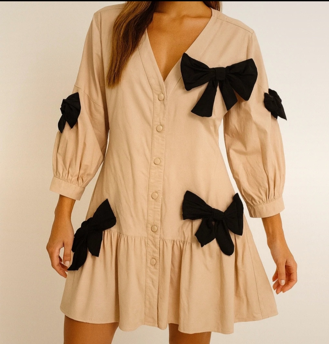 Virálne šaty s mašličkami