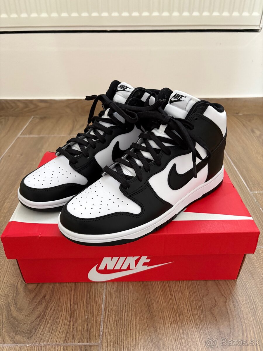 Nike Dunk High Panda