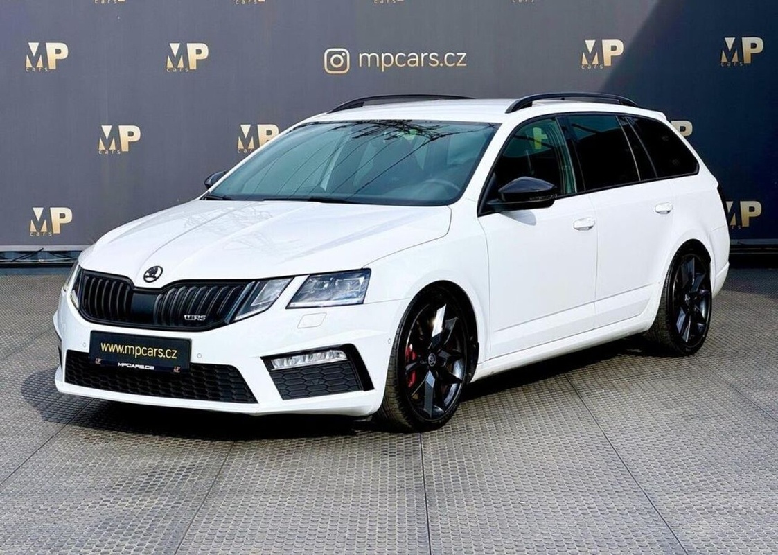 Škoda Octavia III 2.0 TSi 230 RS REZERVACE automat 169 kw