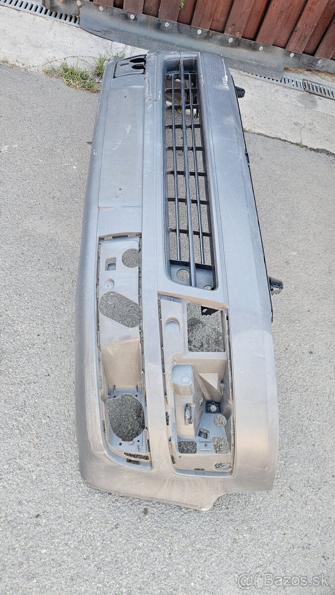 Nárazník VW T5 facelift 2010+
