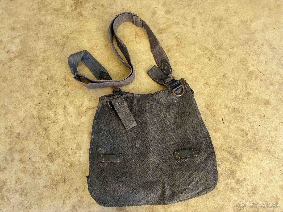 Nemecký chlebník Luftwaffe s popruhom