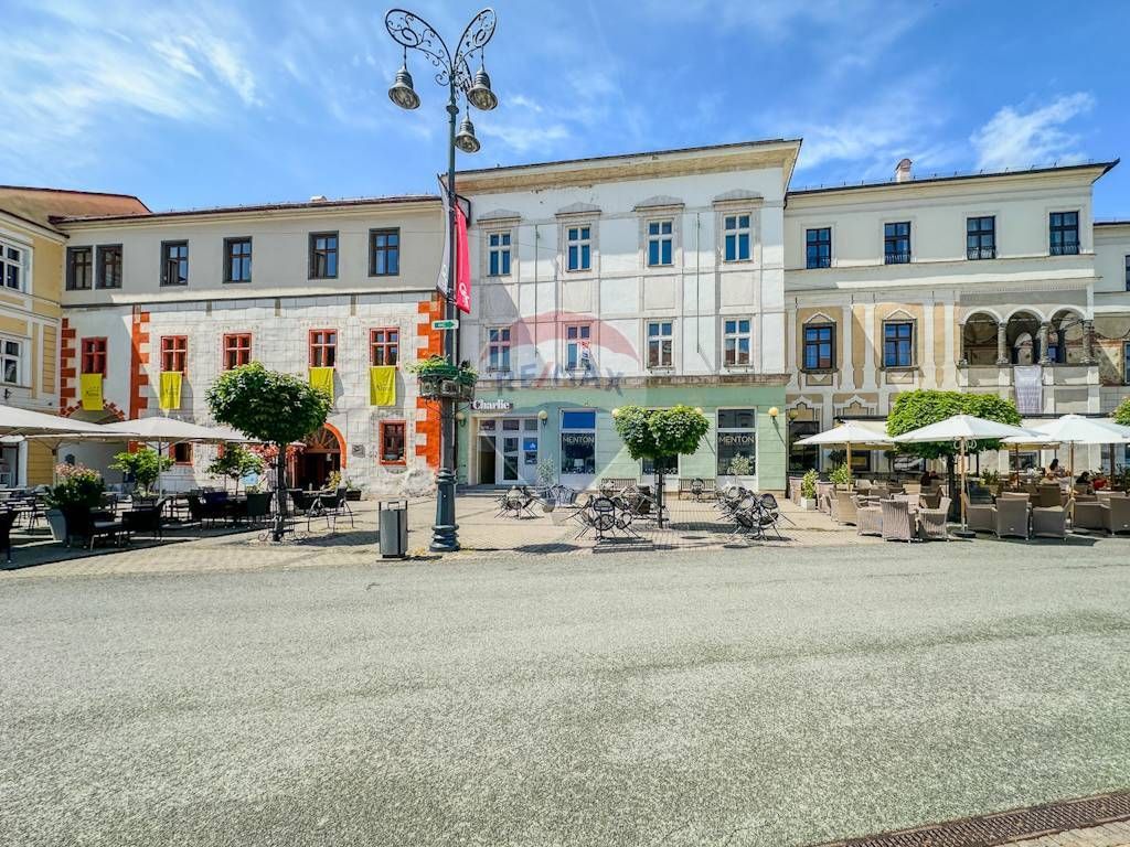 Kancelárske priestory na prenájom | Námestie SNP -Banská Bys