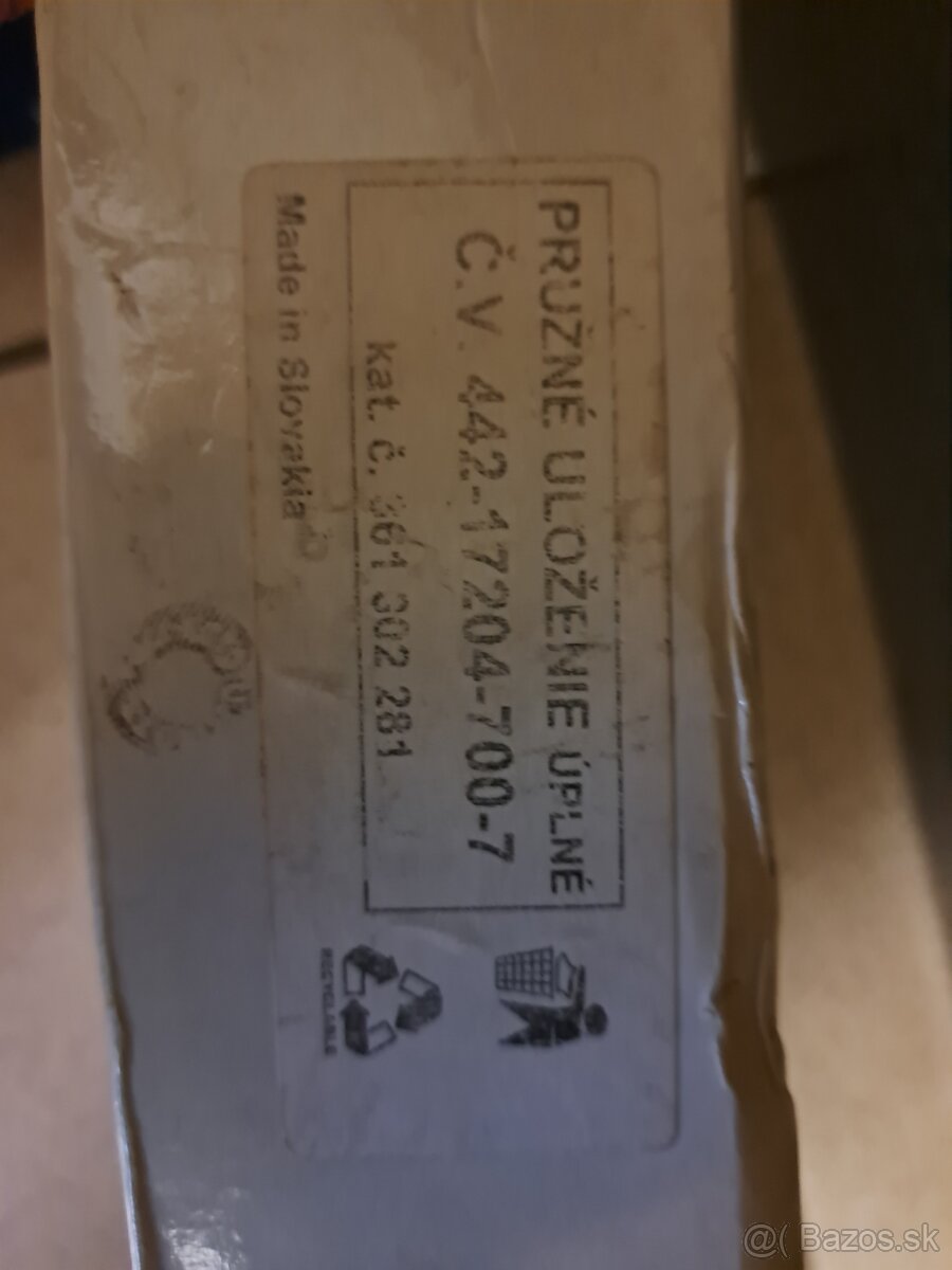 Pružné uloženie kardanu Avia