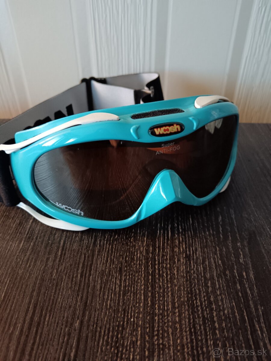 Chlapčenské lyziarske okuliare