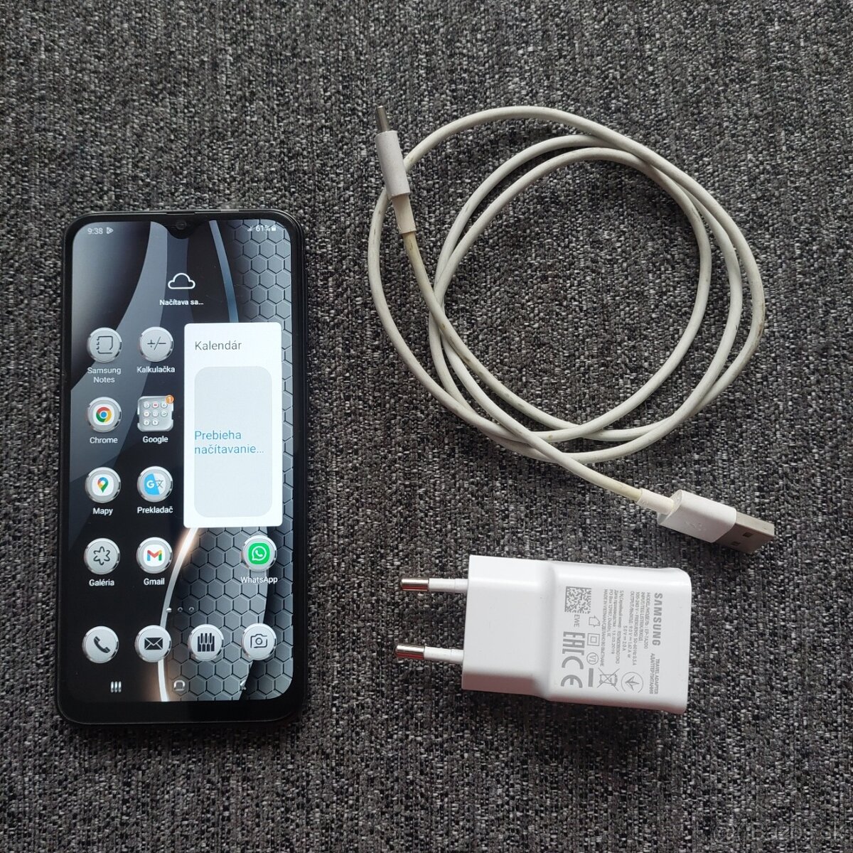 SAMSUNG A40