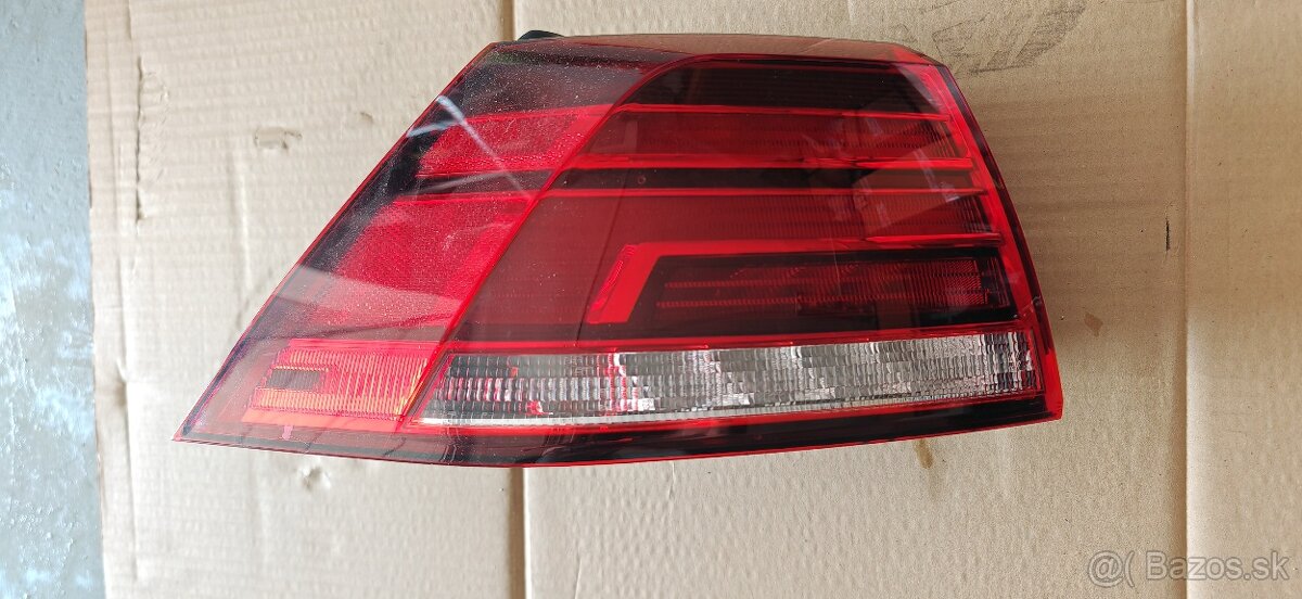 Zadné USA LED svetlá Golf 7