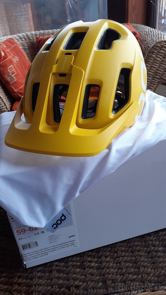 POC 59-62cm.
