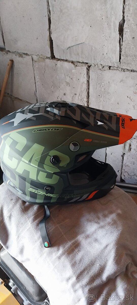 Motorkarska bunda