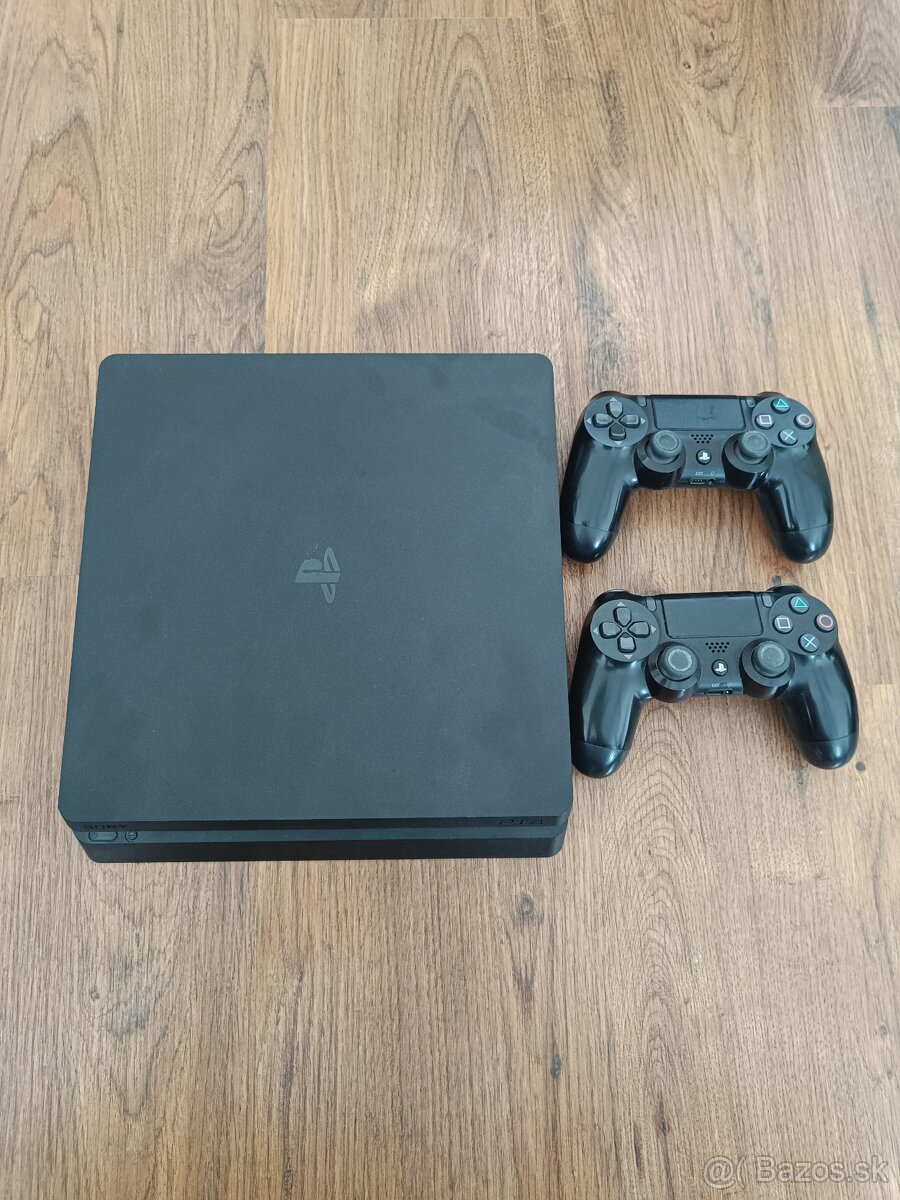 PS4 slim 1TB