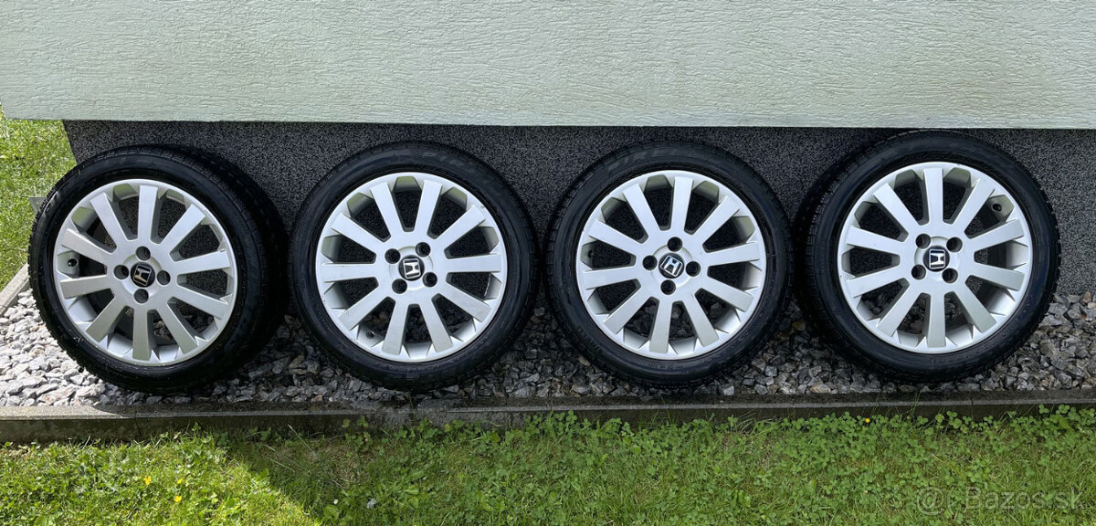 4x100 R16