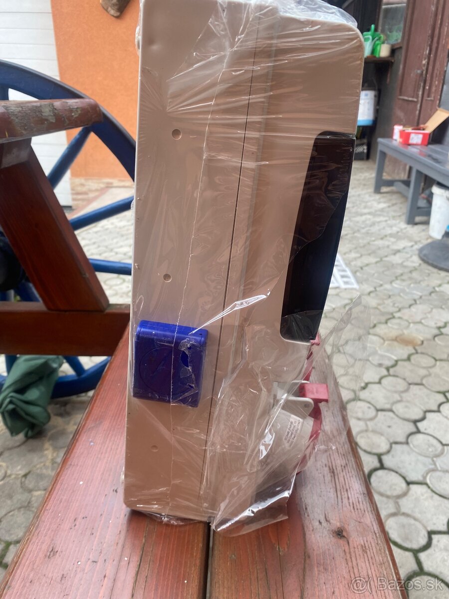 Predám elektrikárske veci