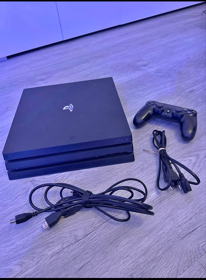 playstation 4PRO 1TB