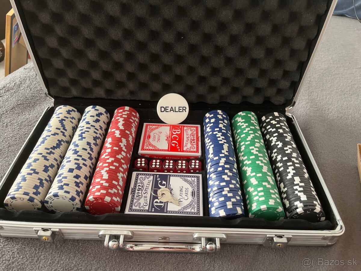Poker kufrík