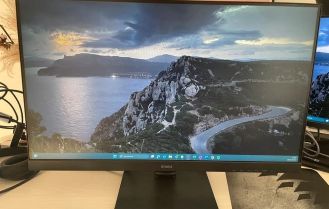 Iiyama Black Hawk G-MASTER 27" 75hz