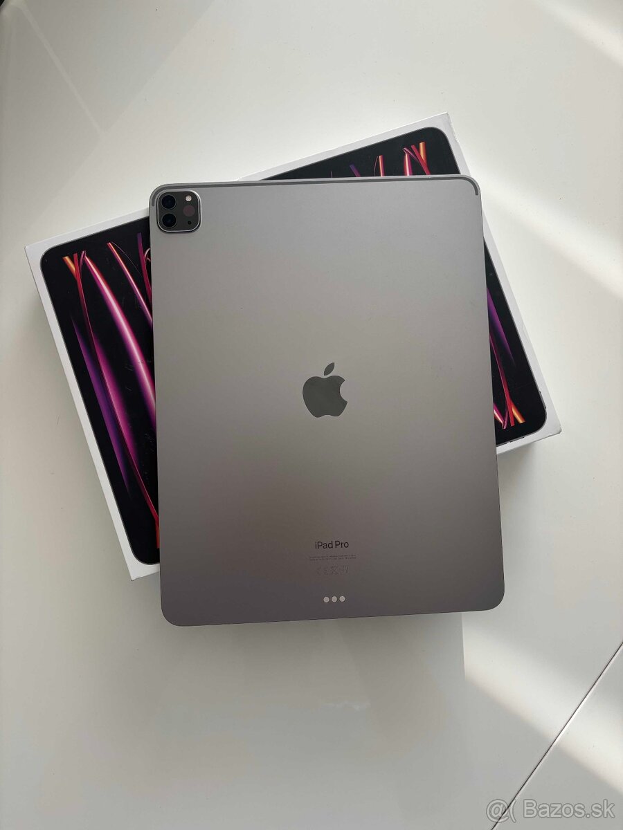 Predám iPad Pro 12,9" (2022) – M2, 1TB, 16GB RAM – TOP stav