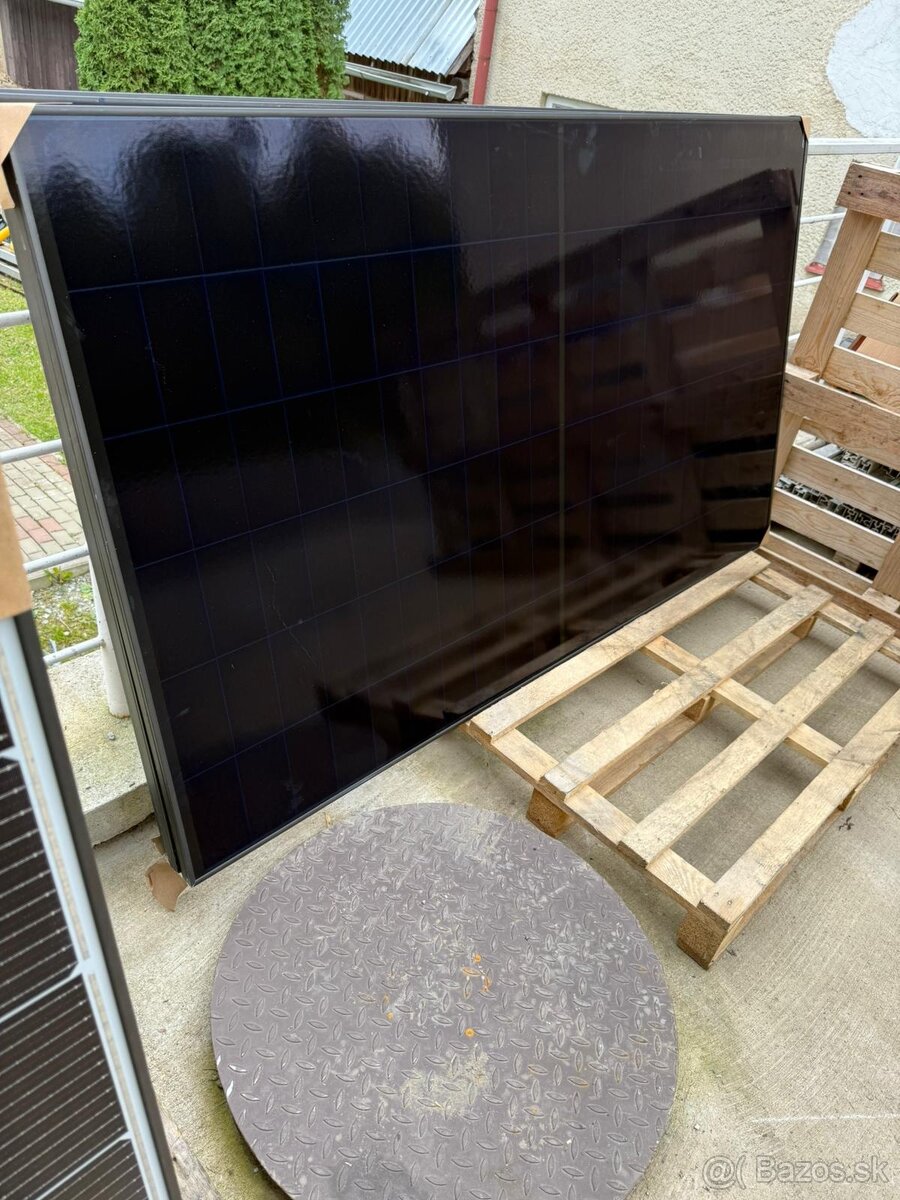 Fotovolticky panel AIKO 500W  plne čierny